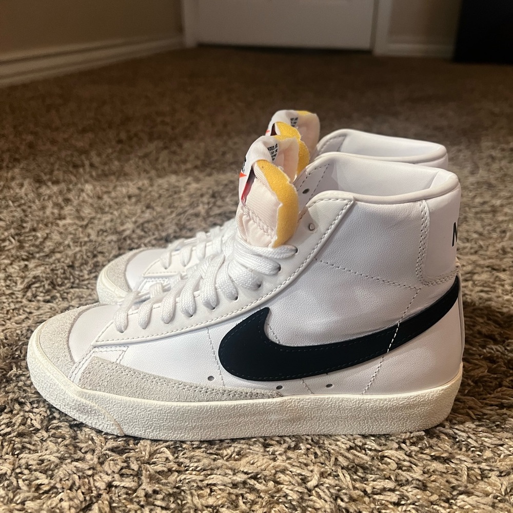 Nike Blazer Mid ‘77